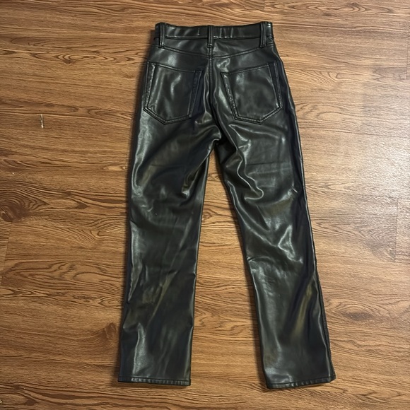 NWOT Abercrombie Mixed Fabric Ultra High Rise Ankle Straight Jean - Picture 4 of 4